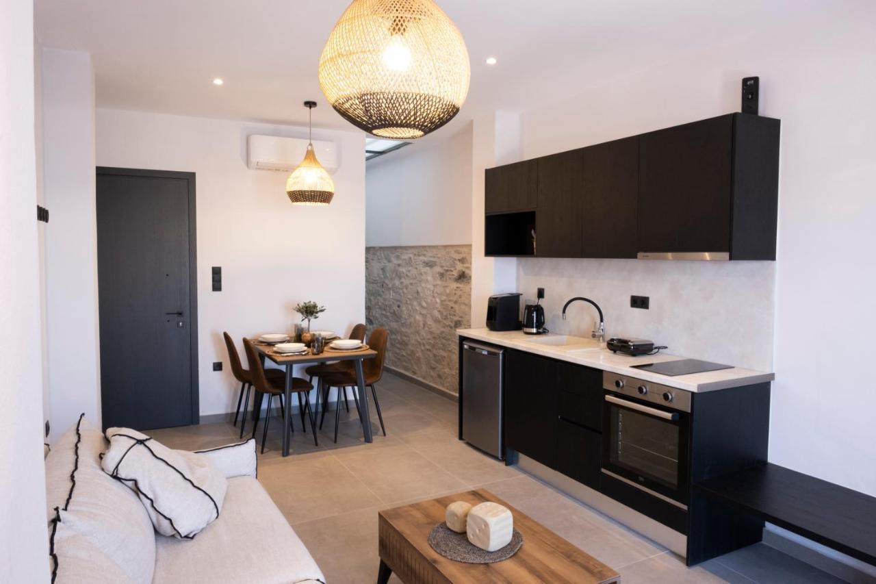 Venus Luxury Apartment Ermoupoli Exterior foto