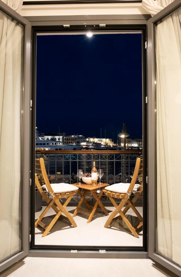 Venus Luxury Apartment Ermoupoli Exterior foto