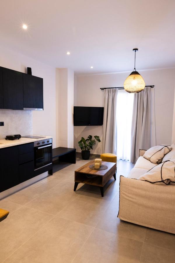Venus Luxury Apartment Ermoupoli Exterior foto